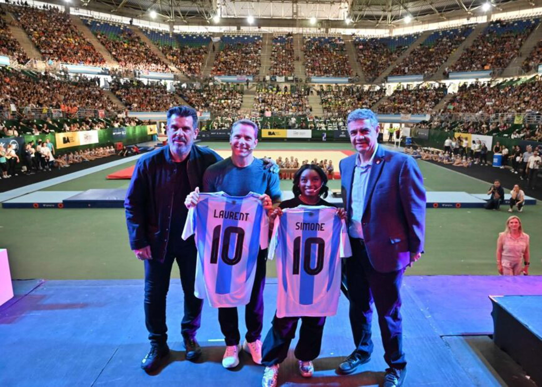 Simone Biles: Inspiración y Reconocimiento en loa CABA